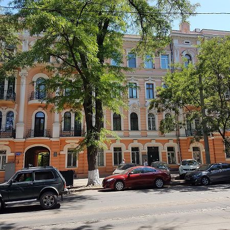 Nezhnyye Apartments Odessa Exterior foto